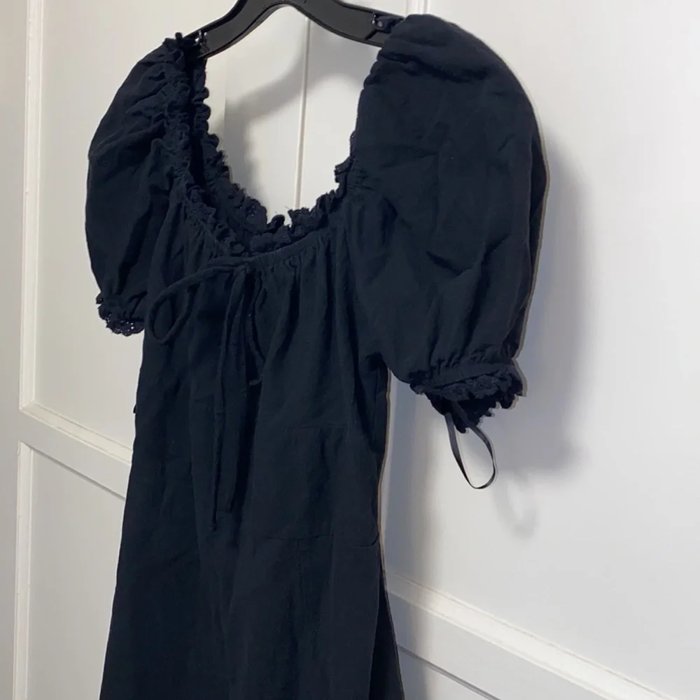 SHEIN Small Frenchy Puff Sleeve Knot Front Frill Trim Split Hem - Picture 11 of 11